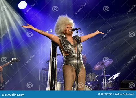 Lady Blackbird Live on Stage at the 2023 Cambridge Folk Festival. Editorial Photo - Image of ...