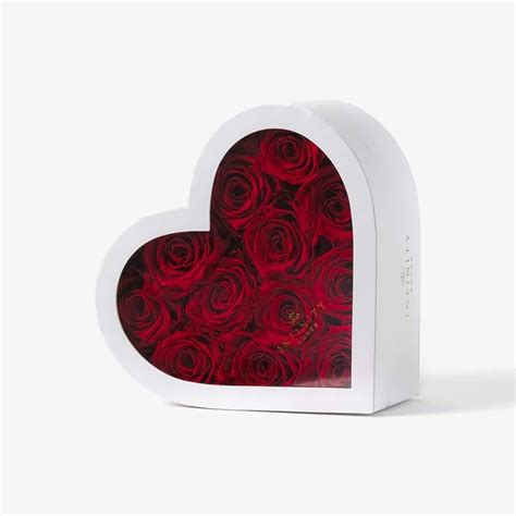 A Dozen Preserved Red Roses in Heart Box | Infinity Roses