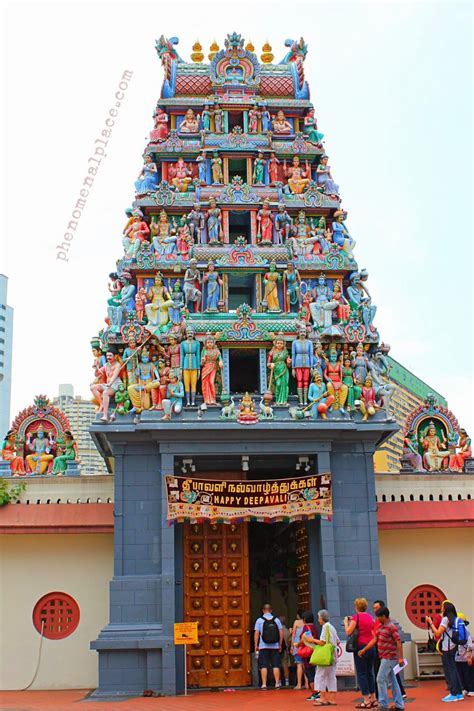 Sri Mariamman Temple: The Oldest 'Hindu' temple in Singapore is also found inside Chinatown ...