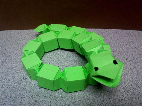 Modular Origami Block Snake by TheOrigamiArchitect on DeviantArt