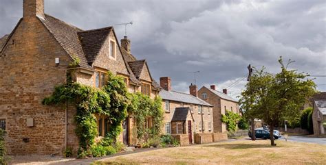 Kingham - Cotswolds Towns & Villages