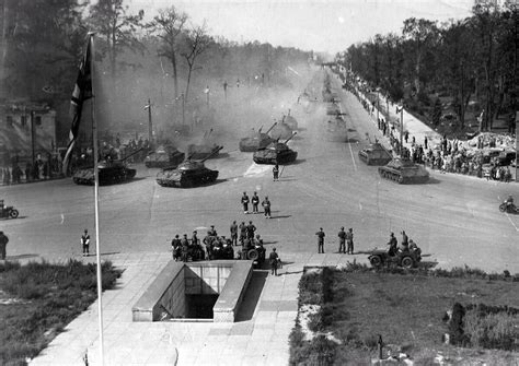 Berlin victory parade, Sept 1945 | Soviet tank, History pictures, Victory parade