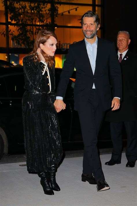 Julianne Moore and husband Bart Freundlich - Arriving at the WSJ ...