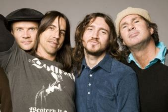 Red Hot Chili Peppers reunite with original drummer - PanARMENIAN.Net