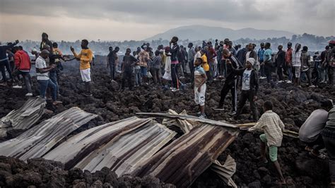 Lava From Erupting Volcano Panics City in Congo - The New York Times