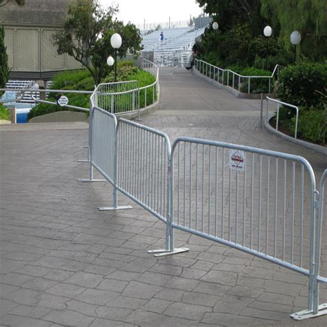 Crowd Barriers - Steel Barrier Barricade China Manufacturer