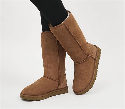 UGG Classic Tall II Boots Chestnut Suede - Knee High Boots