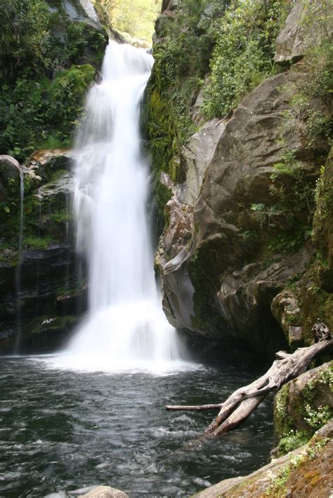 Wainui Falls | Wainui Falls waterfall in Golden Bay, top of … | Flickr