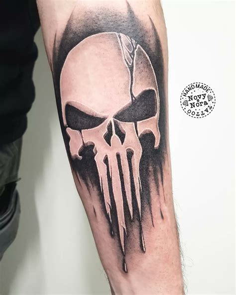 Details more than 72 punisher skull tattoo - in.cdgdbentre