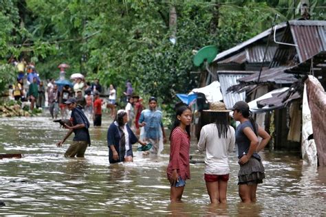 26 dead from landslides after Philippine storm, say officials | world-news | Hindustan Times