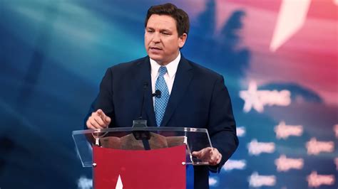 Gov. Ron DeSantis Recieves Standing Ovation After Telling CPAC To 'Put ...