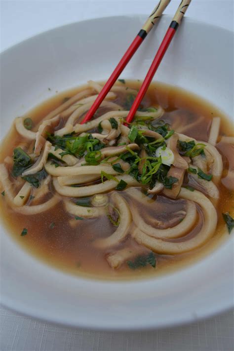 Udon Noodle Soup with Shiitake Mushrooms | Shiitake noodles, Udon noodle soup, Cooking