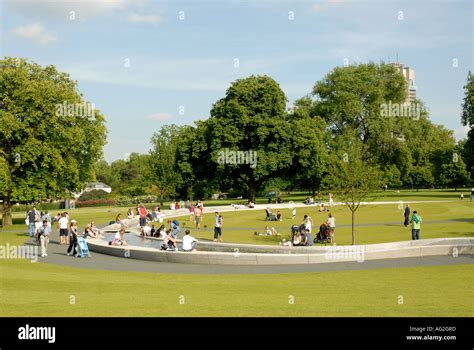 Diana Princess of Wales Memorial Fountain Hyde Park London Stock Photo - Alamy