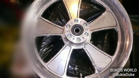 How to Polish Aluminum Wheels - YouTube