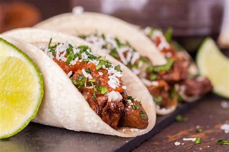 Traditional Taco Recipe with Carne Asada and Homemade Salsa | Carne ...