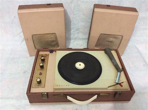 Toca-discos Portátil Stéreo De 1967 - Raro ! - R$ 345,00 em Mercado Livre