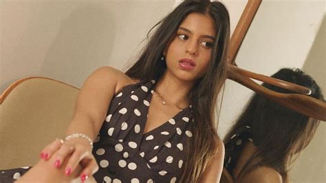 Suhana Khan's flirty polka dot halter dress was made for date nights | VOGUE India