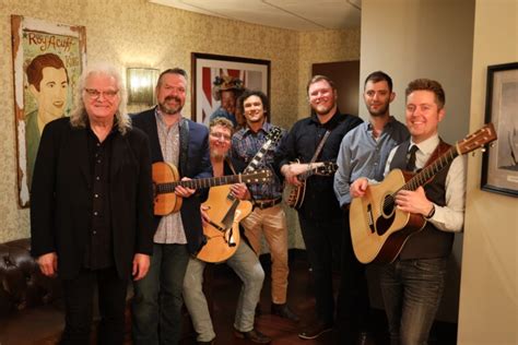 RICKY SKAGGS REVEALS NEW KENTUCKY THUNDER BAND MEMBERS – Nashville Insider