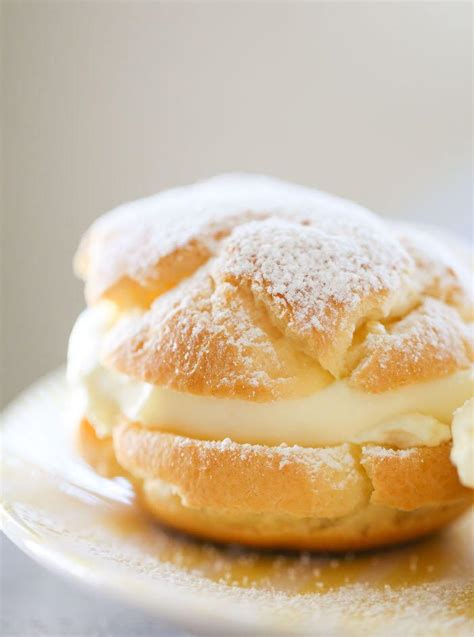 Lovely Lemon Cream Puffs | FaveSouthernRecipes.com