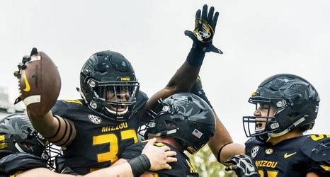 Mizzou rolls past Florida, creeps closer to bowl game with third ...