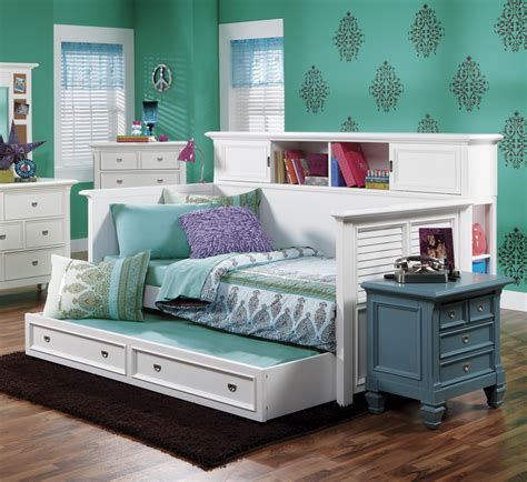 Belmar Youth Bookcase Day Bed by Holland House | Bedroom furniture ...