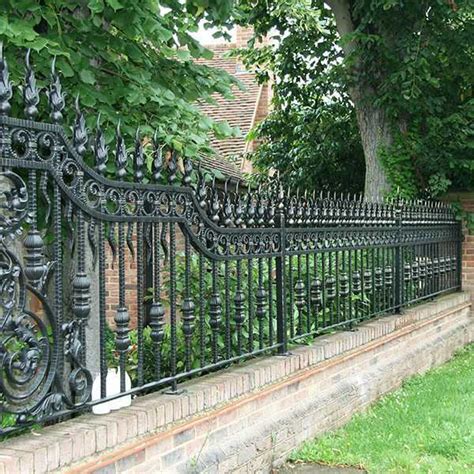 Modern Metal Yard Wrought Iron Fence Ideas for Sale From China Factory IOK-220