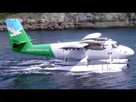 Float Plane Landing in Victoria - YouTube