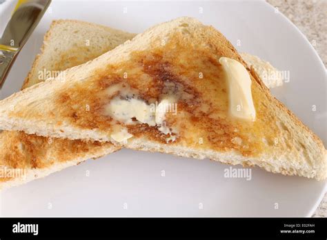 Toast triangle hi-res stock photography and images - Alamy