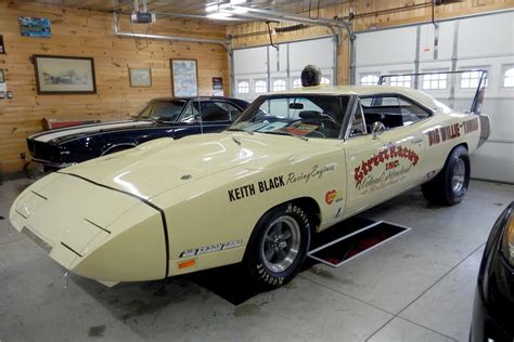 1969 DODGE DAYTONA WING RACE CAR