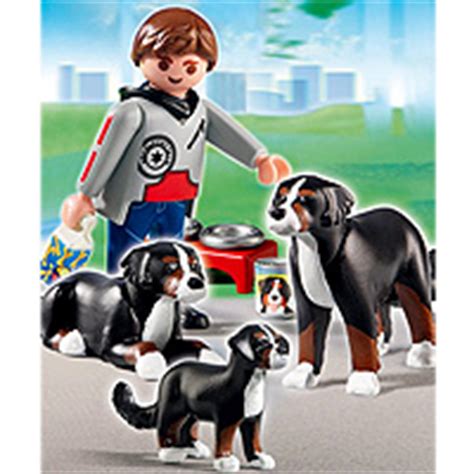 Playmobil Dog Breeds - Mountain Dogs with Puppy