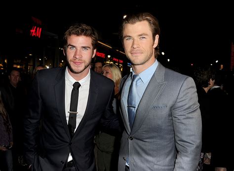 Chris and Liam Hemsworth’s dad is a TOTAL hunk but we are not surprised ...