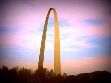 The St. Louis Golden Arch by Vykrolakalouvre1316 on DeviantArt