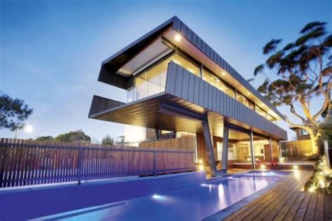 20 Beautiful And Modern Cantilevered Buildings From All Over The World