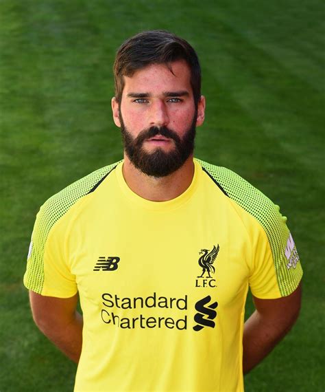 Alisson Becker Wallpapers - Top Free Alisson Becker Backgrounds - WallpaperAccess