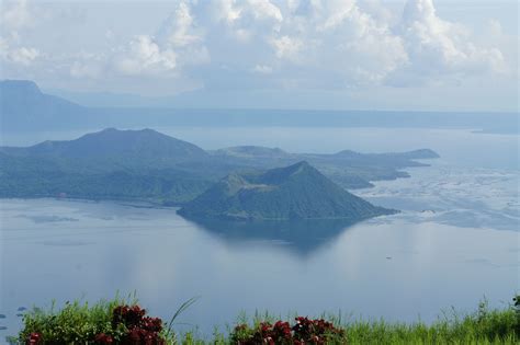 Taal Lake & Volcano, Tagaytay, Philippines