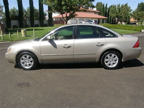 Buy used 2005 Ford Five Hundred SEL Sedan 4-Door 3.0L in Lancaster ...