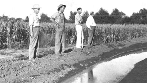 From the archives: Iconic Iowa farm photos since 1930