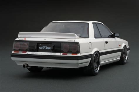 IG0998 Nissan Skyline GTS-R (R31) White – ignition model