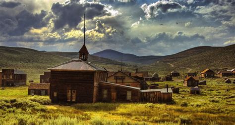 12 of the Spookiest Abandoned Towns in America | Never Not Amazing