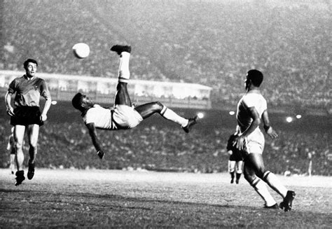 How Pele made the bicycle kick famous