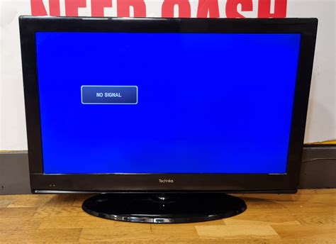 Technika 32″ HD Ready LCD TV | Money Station