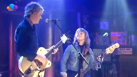 Suzi Quatro & Chris Cheney - Stumblin' In (RocKwiz Live) | Suzi Quatro, RocKwiz | Suzi QUATRO ...