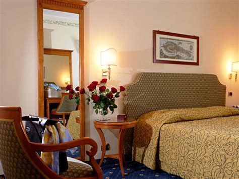 Hotel Plaza, Venice | 2022 Updated Prices, Deals