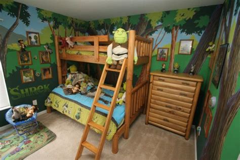 20 Enchanted Bedrooms Inspired By Disney Characters | Disney kids bedrooms, Bedroom themes ...