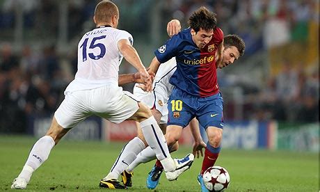 Sport Cops: Lionel Messi Skills Wallpapers