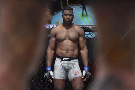 Francis Ngannou opens as heavy betting favorite against Derrick Lewis - MMAmania.com