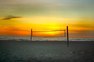 deserted beach volleyball net at sunset | deserted beach vol… | Flickr