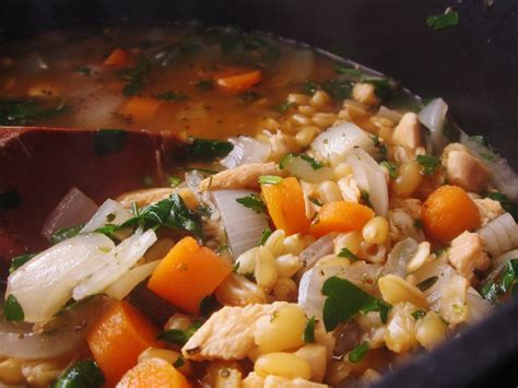 Chef Tess Bakeresse: Chicken KAMUT®-dle Soup with Herbs de Provence {More Grain Surgery}