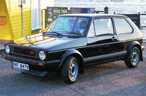 Early VW Golf GTI 1.6 Mk1 goes to auction with 17,000 miles on the ...