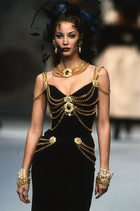 The most incredible vintage Chanel jewelry from the 1980s and 1990s ...